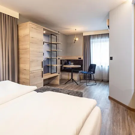 Hotel Konigssee 3*