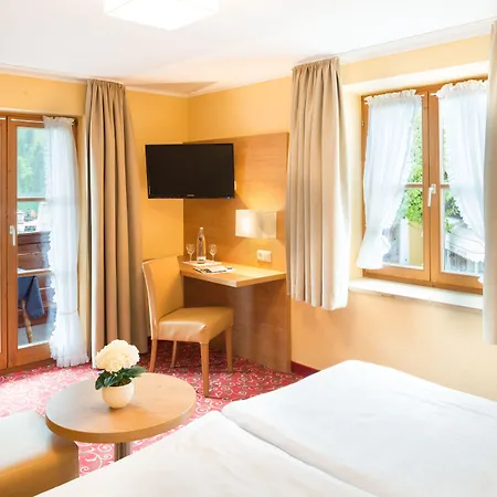 Hotel Koenigssee 3*