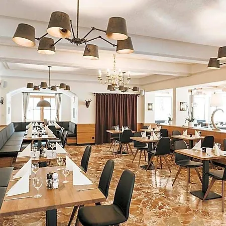 国王湖酒店 酒店 3*